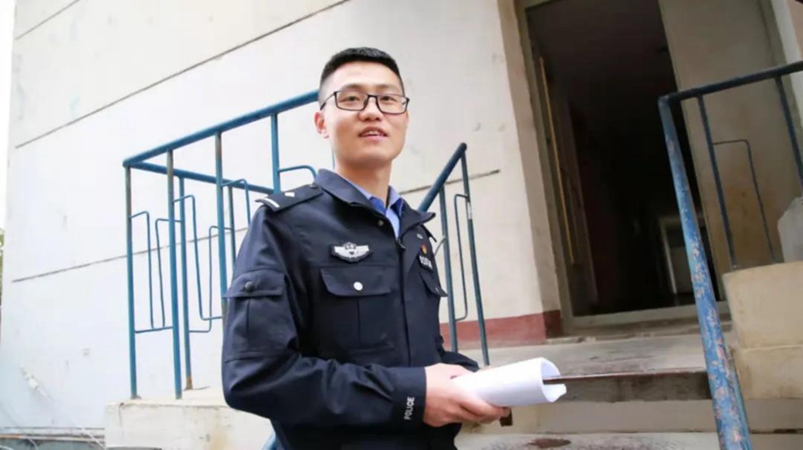 警察这个职业能治好“社交恐惧症”？一位治安新警有话说……